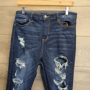 Cello Blue Ankle Jeans Distressed Style Women's Juniors  Size 11